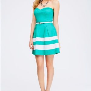 bebe turquoise with white stripe Sweetheart dress